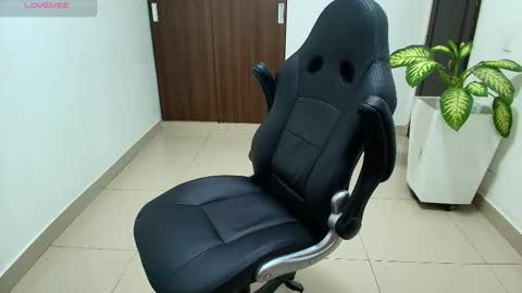 Snapshot of sebastian_oconnor77 chatting on November 12, 2025, 4:07 pm juan sebastian online show from November 12, 2025, 4:07 pm