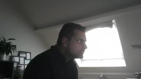 Snapshot of sebix9206 chatting on November 25, 2025, 8:03 am sebix9206 online show from November 25, 2025, 8:03 am