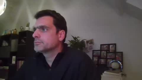 Snapshot of sebix9206 chatting on December 5, 2025, 5:42 pm sebix9206 online show from December 5, 2025, 5:42 pm