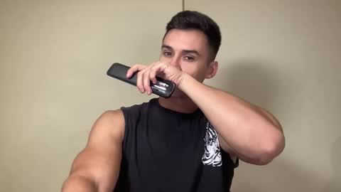 sebybeba online show from December 18, 2025, 2:06 am