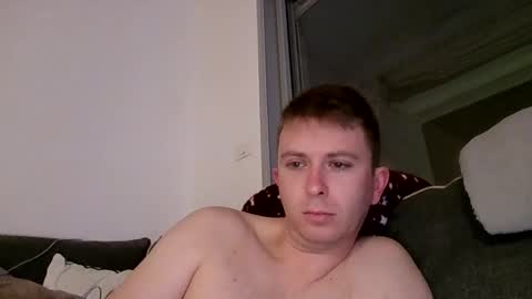 Snapshot of secretboy33 chatting on October 10, 2025, 5:45 pm Secretboy33 online show from October 10, 2025, 5:45 pm