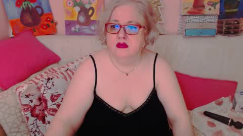 Snapshot of secretloverbbw chatting on March 23, 2026, 7:51 pm Alice online show from March 23, 2026, 7:51 pm