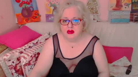 Snapshot of secretloverbbw chatting on May 25, 2026, 6:58 pm Alice online show from May 25, 2026, 6:58 pm