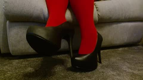 Secret Shoes online show from June 29, 2026, 9:59 pm