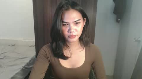 Snapshot of seductive_alison chatting on December 14, 2025, 1:27 pm seductive_alison online show from December 14, 2025, 1:27 pm