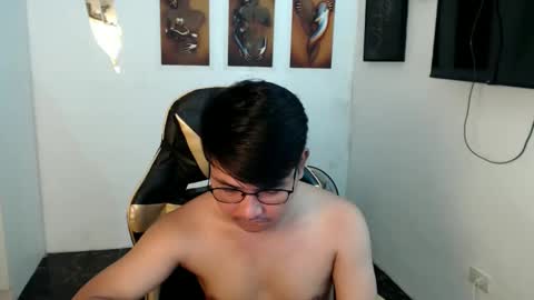 Snapshot of seductive_jays chatting on January 8, 2025, 5:37 am Jay online show from January 8, 2025, 5:37 am
