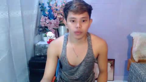 Snapshot of seductive_maxxx chatting on May 15, 2026, 11:34 pm Max online show from May 15, 2026, 11:34 pm