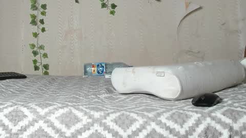 seductive_she_wolf online show from November 19, 2025, 5:35 pm