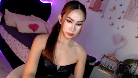 Vanessa online show from March 20, 2026, 12:04 am