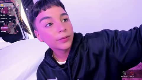 Snapshot of seductivo_jr chatting on March 1, 2025, 3:21 am seductivo online show from March 1, 2025, 3:21 am
