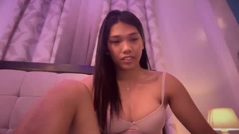 Snapshot of seductress_ph chatting on October 14, 2025, 12:50 pm sara online show from October 14, 2025, 12:50 pm