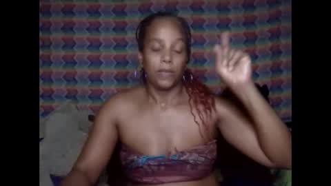 Snapshot of seductressgem chatting on February 27, 2026, 6:24 am SeductressGem online show from February 27, 2026, 6:24 am