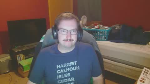 seek_1g online show from March 11, 2025, 4:43 am