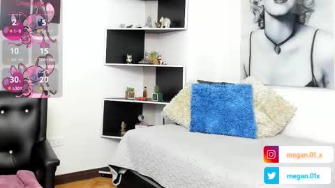 Snapshot of seelena_f chatting on December 3, 2025, 10:35 am seelena_f online show from December 3, 2025, 10:35 am