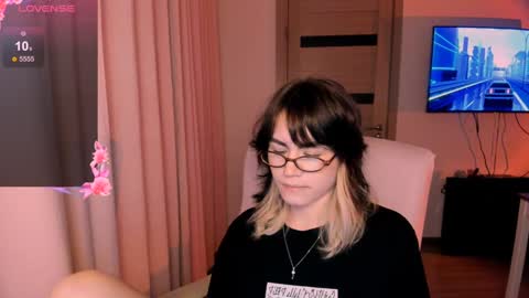 Snapshot of selectrra chatting on December 24, 2024, 6:28 pm selectrra online show from December 24, 2024, 6:28 pm