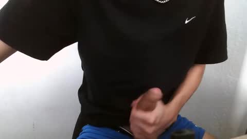 Selectz online show from December 18, 2025, 7:53 pm