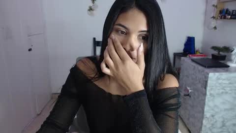 Snapshot of seleena__ chatting on February 3, 2026, 6:40 am seleena__ online show from February 3, 2026, 6:40 am