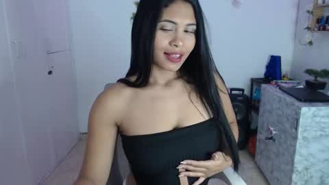 Snapshot of seleena__ chatting on February 9, 2026, 6:17 am seleena__ online show from February 9, 2026, 6:17 am