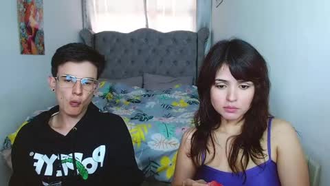 Snapshot of selena_and_andress chatting on January 27, 2025, 1:52 pm Selena Andress online show from January 27, 2025, 1:52 pm