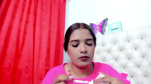 selena_beautyy online show from June 24, 2026, 7:46 pm