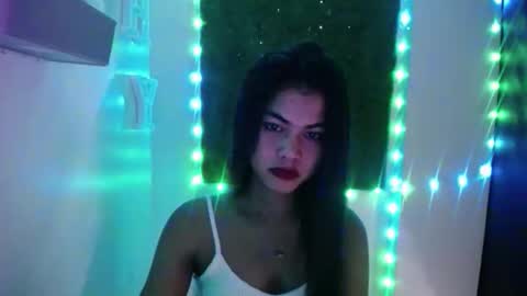 Snapshot of selena_fox2000 chatting on April 16, 2026, 12:22 am selena_fox2000 online show from April 16, 2026, 12:22 am
