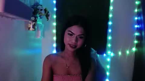 Snapshot of selena_fox2000 chatting on April 18, 2026, 10:41 am selena_fox2000 online show from April 18, 2026, 10:41 am
