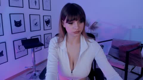 Selena ntmy online show from December 28, 2024, 4:52 pm