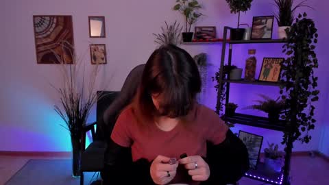 Selena ntmy online show from February 7, 2025, 2:15 pm