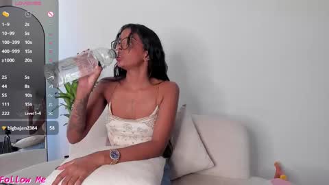 Snapshot of selenahoot chatting on February 14, 2026, 3:20 pm Adriana3 online show from February 14, 2026, 3:20 pm