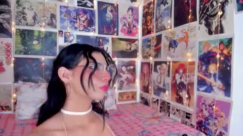 Selene online show from November 10, 2025, 7:35 pm