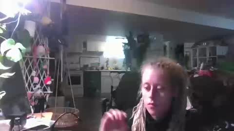 Snapshot of self_taught_dawn chatting on October 13, 2025, 4:18 pm Dawn online show from October 13, 2025, 4:18 pm
