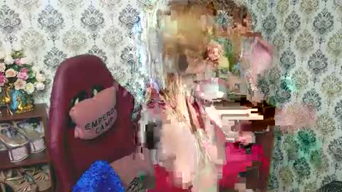 Snapshot of selfsuck_goddexx chatting on December 10, 2024, 7:05 am selfsuck_goddexx online show from December 10, 2024, 7:05 am