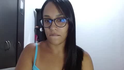 Snapshot of selina__daniels chatting on March 9, 2025, 2:50 am selina online show from March 9, 2025, 2:50 am