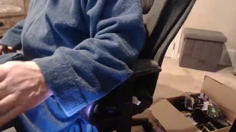 selkie2s online show from February 4, 2025, 3:54 am