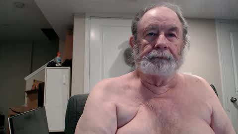 selkie2s online show from February 15, 2026, 1:02 am