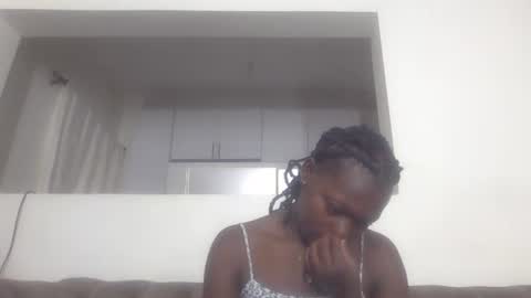 sellinprinces online show from September 27, 2025, 9:47 am