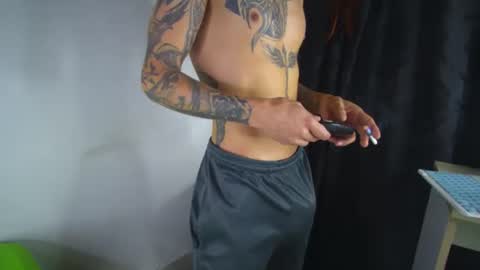 Snapshot of sem_alas chatting on November 19, 2025, 1:05 am sem_alas online show from November 19, 2025, 1:05 am