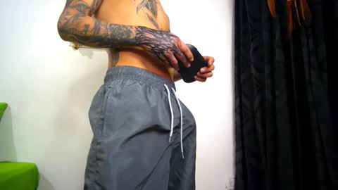 Snapshot of sem_alas chatting on December 3, 2025, 12:51 am sem_alas online show from December 3, 2025, 12:51 am