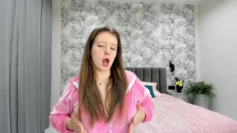 Ami online show from November 28, 2025, 9:23 am