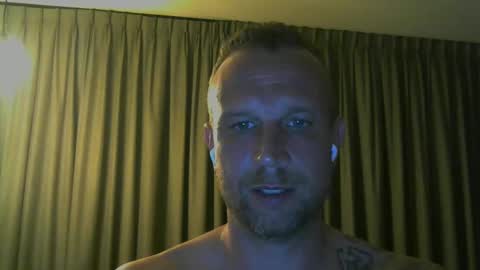 Snapshot of sence08 chatting on February 27, 2026, 4:12 am sence08 online show from February 27, 2026, 4:12 am