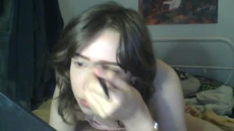 Snapshot of sendforesme chatting on October 18, 2025, 12:02 am goddess esme online show from October 18, 2025, 12:02 am