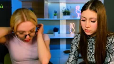 Sendi online show from March 26, 2026, 7:30 pm