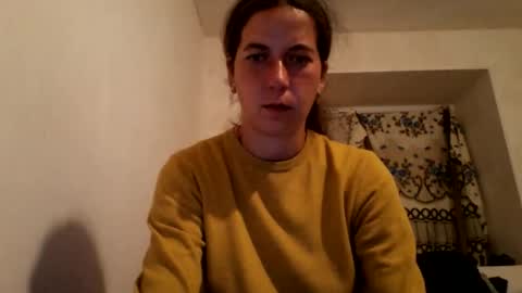 sendiarayl online show from September 27, 2025, 4:01 pm