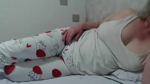 Lenna online show from January 13, 2026, 6:02 pm