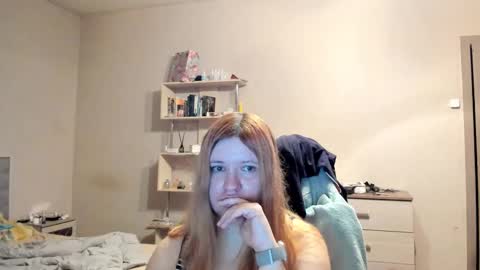 Snapshot of sensetive_mary chatting on September 15, 2025, 6:19 pm Mary Cherry online show from September 15, 2025, 6:19 pm