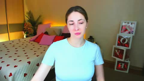 Snapshot of sensitiveheartt chatting on March 30, 2026, 11:22 am sensitiveheartt online show from March 30, 2026, 11:22 am