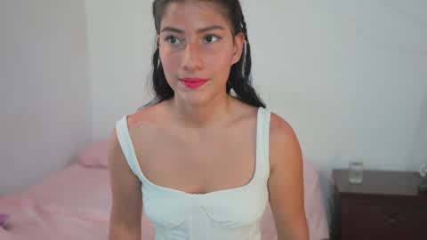 Snapshot of senssual_goddess chatting on February 21, 2025, 5:09 pm senssual_goddess online show from February 21, 2025, 5:09 pm