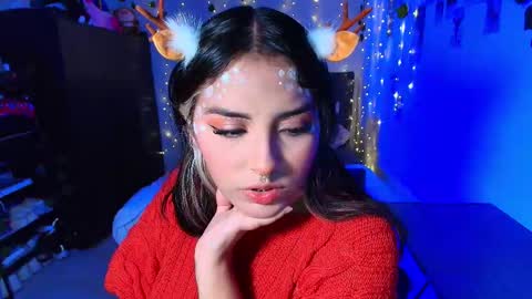 Snapshot of sensual_flame chatting on December 21, 2025, 1:24 am Camille and sophie online show from December 21, 2025, 1:24 am