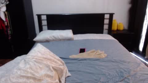 sensual_natalie online show from October 17, 2025, 6:32 pm