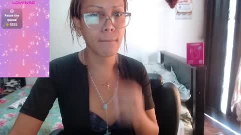 Snapshot of sensual_natalie chatting on June 7, 2026, 3:38 pm sensual_natalie online show from June 7, 2026, 3:38 pm
